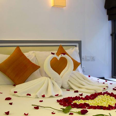 Apsara Suorkear Villa Сиемрип Экстерьер фото