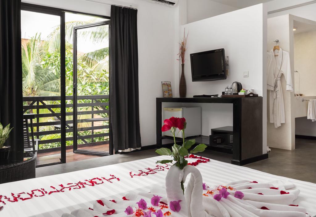 Apsara Suorkear Villa Сиемрип Экстерьер фото